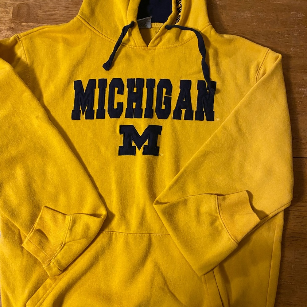 Michigan sweatshirt
